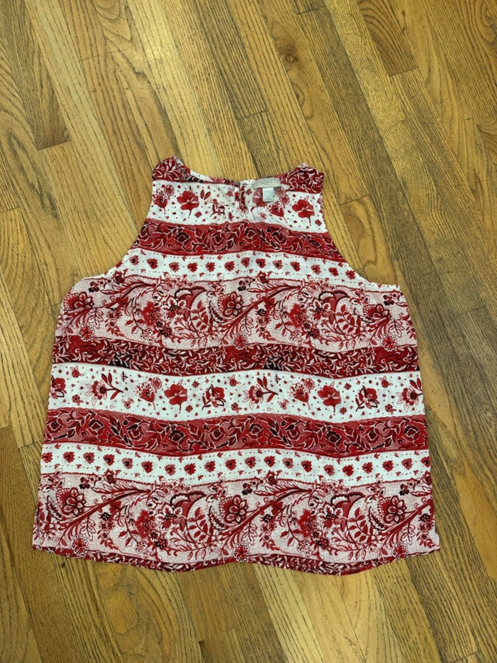 LOFT Outlet Red and White Floral Tank Top Size:XL